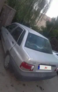 پراید۱۳۱صندوقدارنقره ای