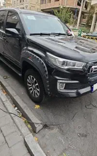 فوتون ۴۰۳ بیرنگ کارکرد۷۰ هزارتا با لوازم اضافی