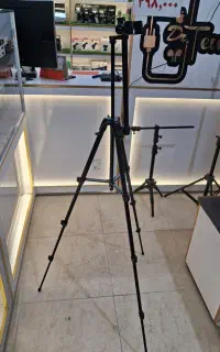۳ پایه دوربین حرفه ای مناسب موبایل و دربین