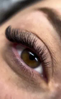 اکستنشن مژه+ترمیم رایگان بامعرفی سه نفر
