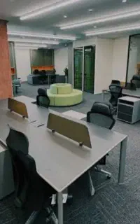 منشی خانم