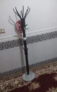 چوب لباسی ایستاده