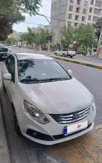 جک J4 مدل 1402 گارانتی فعال