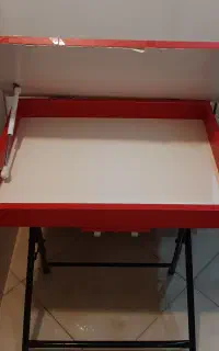 میز و صندلی
