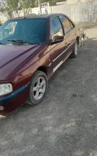 یک عدد پرشیا  مدل ۸۲