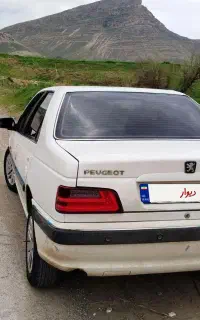 پژو سال بی رنگ عتیقه