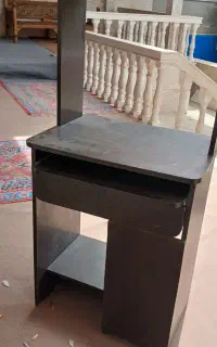 میزکامپیوتر سالم