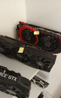 دو عدد کارت گرافیک gtx 1070