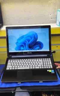 لپتاپ ایسوز i7 با گرافیک و لمسی اقس)اطم داریم