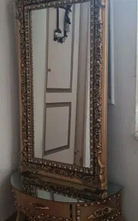 آیینه با میز