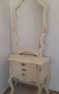 آینه کنسول