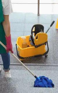 خدمات نظافت با کادر مجرب