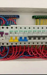 برقکار ساختمان و صنعتی