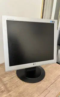 مانیتور LG