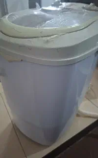 ماشین لباسشویی کودک . نوی نو . داخل کارتن