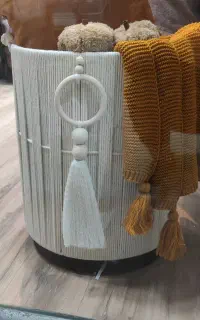 لاندری یا سبد مکرومه