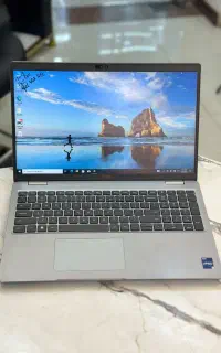 واردات مستقیم لپتاپ فروش عمده به همکار