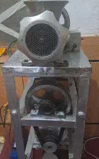 چرخ گوشت موتور آلمانی بزرگ