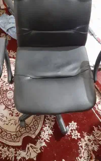 صندلی راحتی فلزی وگردان نو فوری فوری