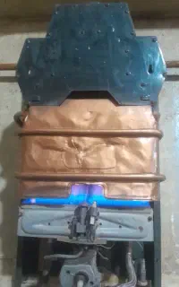 آبگرمکن دیواری بوتان گازی صحیح سالم