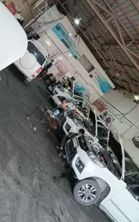 تعمیرگاه تخصصی ماشینهای چینی