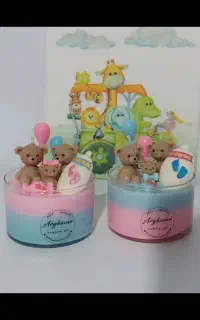 شمع های دست سازوگیفت های مناسبتی(ارغوان -گیفت)