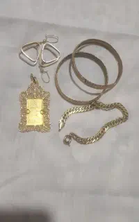 طلا حدود ۳۸ گرم