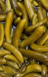 خیارشوربازاری وخیارشورساندویچی