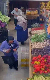 قسمتی از تره بار میوه به قصابی یا سبزی خردکنی