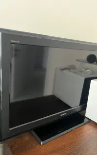 تلویزیون ۳۲ اینچ Sony bravia اصل کاملا سالم