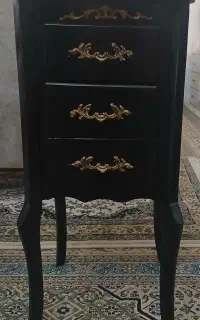 میز کنار سالنی، میز تلفن