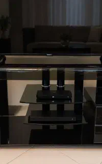 میز شیشه ای