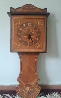 ساعت دیواری