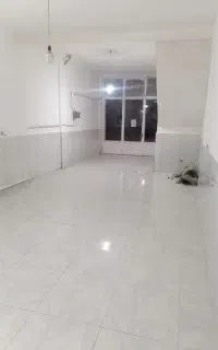 مغازه 100 متری خیابان اصلی