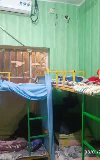 خوابگاه دخترانه معراج