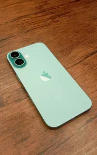 آیفون 16 نرمال