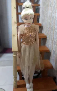 عروسک بزرگ ، باربی بزرگ ، عروسک باربی بزرگ