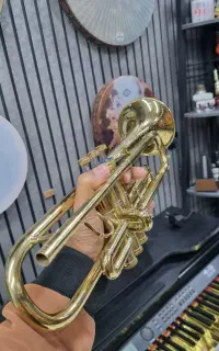 ترومپت اماتی در حد نو