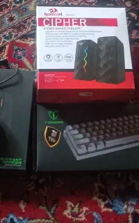 کیبورد موس اسپیکر کامپیوتر