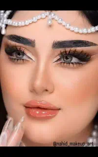 میکاپ کار تخصصی سیار