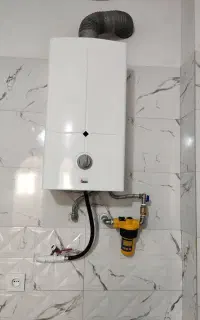 آبگرمکن دیواری بوتان مدل3115