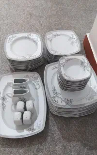 سرویس غذا خوری