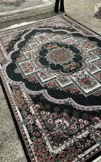 فرش ناردون ۷۰۰شونه ۹متری  اکبند ۸تخته تراکم ۱۸۰۰