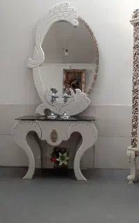 آیینه و شمعدان