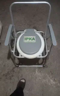 توالت فرنگی