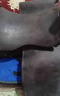 زین سوارکاری برنو