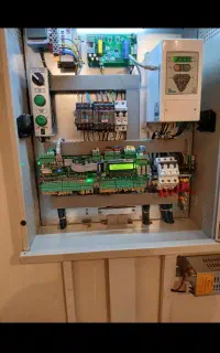 نصب وسرویس نگهداری انواع آسانسور و بالابر