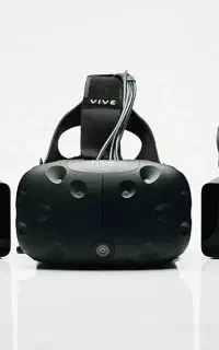 دو دستگاه وی‌آر htc VIVE(عینک واقعیت مجازی)