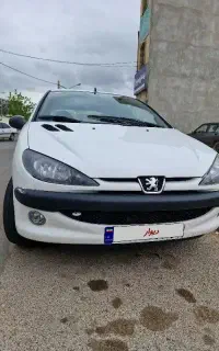 ۲۰۶تیپ ۲ مدل ۱۴۰۰