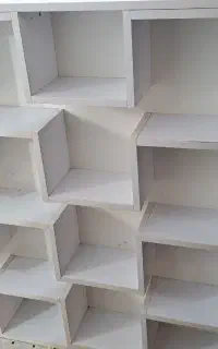 قفسه چوبی کاملا سالم